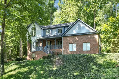 25 Weston Heights Drive, Asheville, NC 28803 - Photo 1