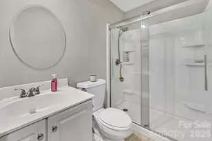 25 Weston Heights Dr, Asheville, NC 28803 - Photo 26