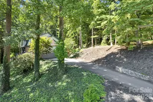 25 Weston Heights Dr, Asheville, NC 28803 - Photo 40