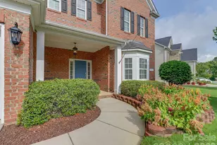 5915 Trailwater Rd, Charlotte, NC 28278 - Photo 2