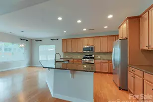 5915 Trailwater Rd, Charlotte, NC 28278 - Photo 14