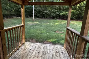 233 Starlight Dr, Lincolnton, NC 28092 - Photo 10