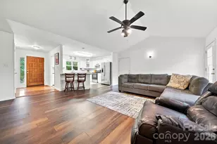 220 5th St NE, Conover, NC 28613 - Photo 4
