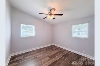 449 Virginia Avenue, Statesville, NC 28677 - Photo 8