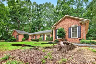 4223 Denbigh Dr, Charlotte, NC 28226 - Photo 2