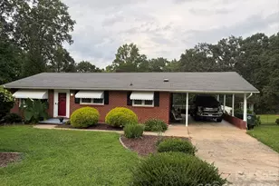 730 Harris Ave NW, Valdese, NC 28690 - Photo 1