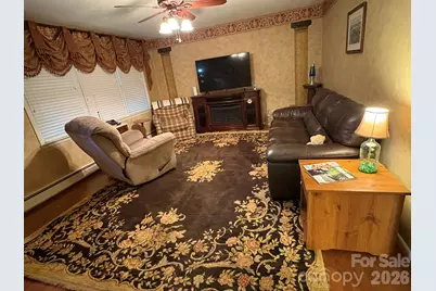 730 Harris Avenue NW, Valdese, NC 28690 - Photo 6