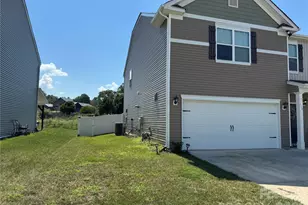 116 Wheatfield Rd, Fletcher, NC 28732 - Photo 2