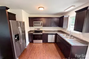 1411 Foxbrook Cir, Lancaster, SC 29720 - Photo 6