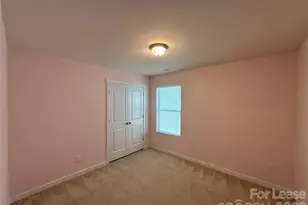4620 Gibbons Link Rd, Charlotte, NC 28269 - Photo 14