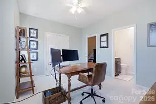 9030 Boling Grn Dr, Charlotte, NC 28277 - Photo 16