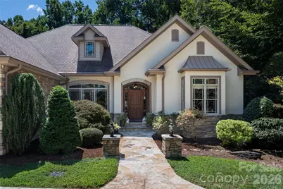170 Cape Martin Circle, Hendersonville, NC 28791 - Photo 2