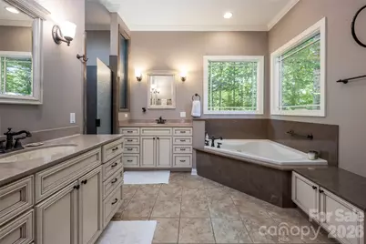 170 Cape Martin Circle, Hendersonville, NC 28791 - Photo 30