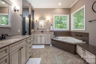 170 Cape Martin Cir, Hendersonville, NC 28791 - Photo 30