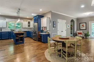 170 Cape Martin Cir, Hendersonville, NC 28791 - Photo 18