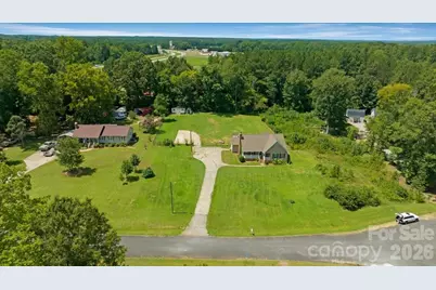 2827 E Pinewood Road, Chester, SC 29706 - Photo 4