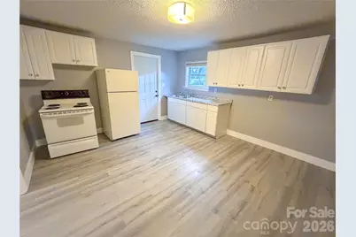 107 Drake Street, Gastonia, NC 28052 - Photo 2