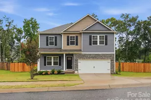 205 Shadowbrook Wy, Camden, SC 29020 - Photo 2
