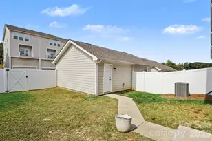 933 Cobbled Wy, Fort Mill, SC 29715 - Photo 6