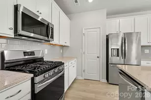 933 Cobbled Wy, Fort Mill, SC 29715 - Photo 24