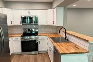 7725 Batavia Ln, Charlotte, NC 28213 - Photo 14
