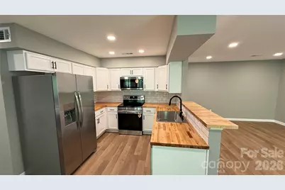 7725 Batavia Lane, Charlotte, NC 28213 - Photo 12