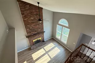 7725 Batavia Ln, Charlotte, NC 28213 - Photo 18