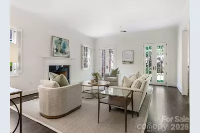 221 Crownsgate Court, Charlotte, NC 28207 - Photo 8