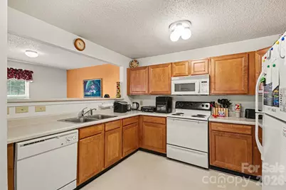 8602 Panglemont Drive, Charlotte, NC 28269 - Photo 18