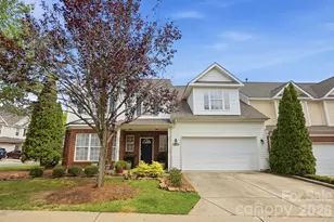 10933 Stone Trail Rd, Charlotte, NC 28213 - Photo 2