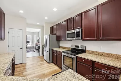 10933 Stone Trail Road, Charlotte, NC 28213 - Photo 10