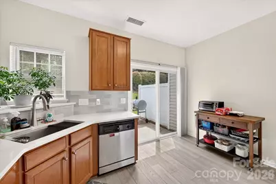 11638 Stockdale Court, Pineville, NC 28134 - Photo 10