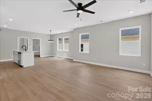 1038 Grady St, Salisbury, NC 28144 - Photo 6