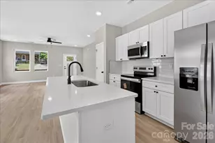 1038 Grady St, Salisbury, NC 28144 - Photo 12