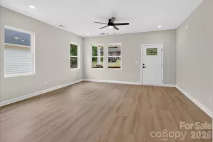1038 Grady St, Salisbury, NC 28144 - Photo 8