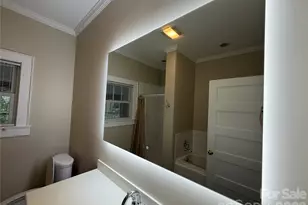 618 S Poplar St, Lincolnton, NC 28092 - Photo 18