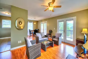 38 Country Ln, Franklin, NC 28734 - Photo 4