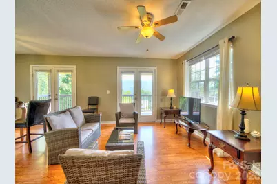 38 Country Lane #33, Franklin, NC 28734 - Photo 6