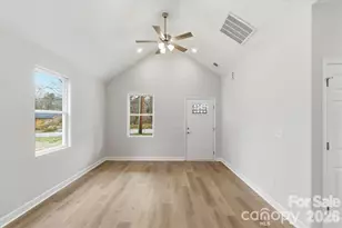 509 Carolina Ave, Shelby, NC 28150 - Photo 8