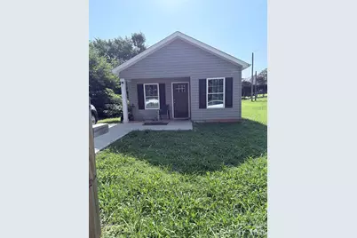 47 14th Street SE, Hickory, NC 28602 - Photo 1
