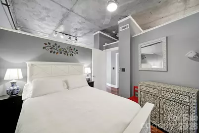 505 E 6th Street #909, Charlotte, NC 28202 - Photo 20
