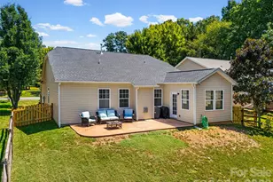 14918 Brotherly Ln, Charlotte, NC 28278 - Photo 24