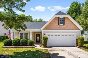 14918 Brotherly Ln, Charlotte, NC 28278 - Photo 2
