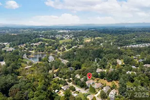 22 Banks Town Rd, Weaverville, NC 28787 - Photo 2