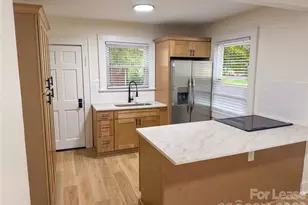 531 E Front St, Statesville, NC 28677 - Photo 2