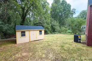 531 E Front St, Statesville, NC 28677 - Photo 20