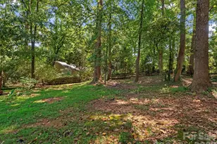 14200 Hackamore Dr, Matthews, NC 28105 - Photo 40
