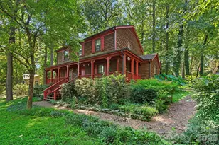 14200 Hackamore Dr, Matthews, NC 28105 - Photo 2