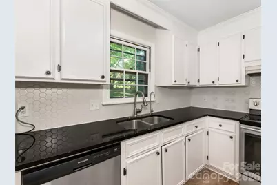 14200 Hackamore Drive, Matthews, NC 28105 - Photo 14