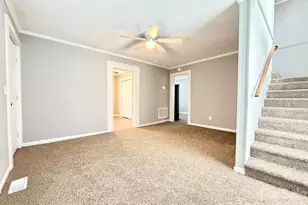 301 Magnolia St, Granite Falls, NC 28630 - Photo 6